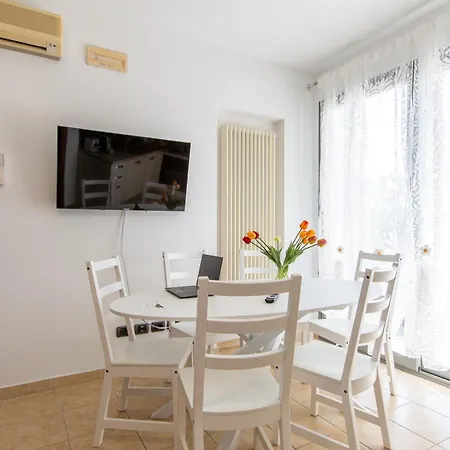 Apartman Desi