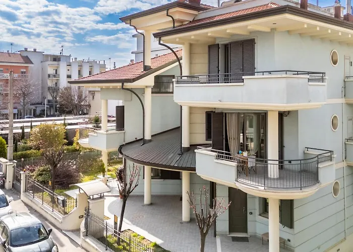 Desi ريتشيوني