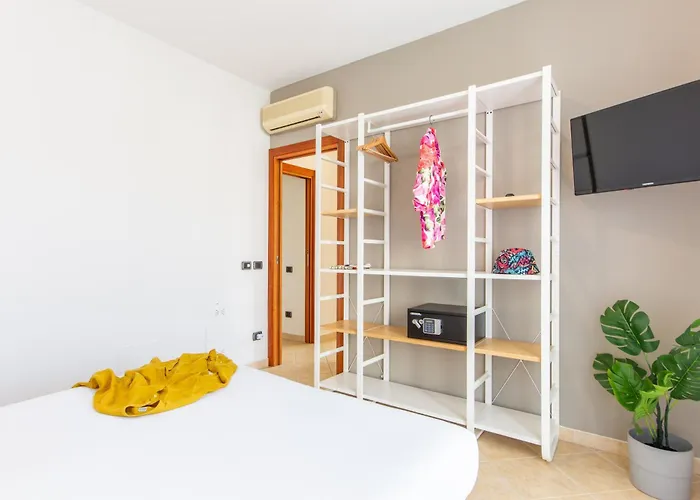 Desi ريتشيوني