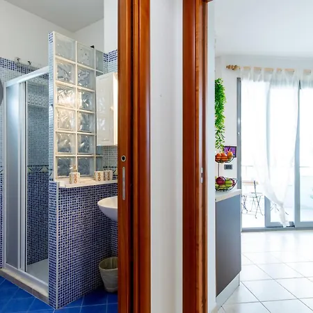 Desi Διαμέρισμα *